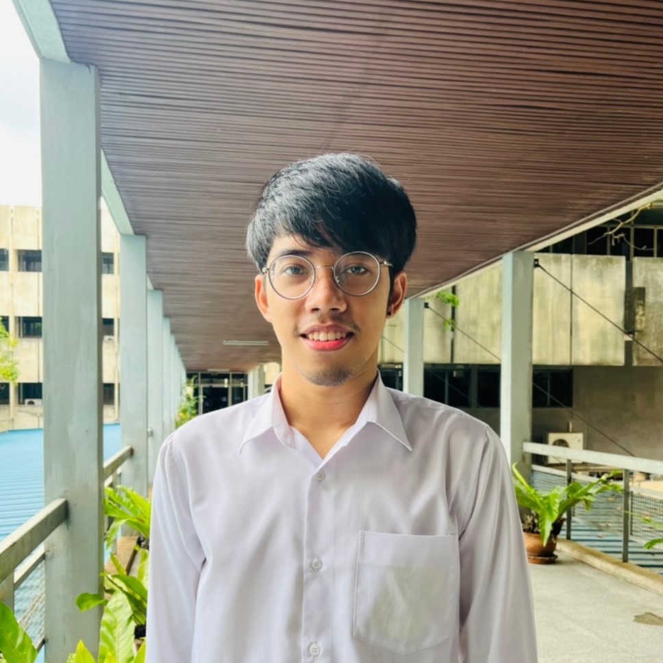 Congrats to Puridech on Completing His Master's